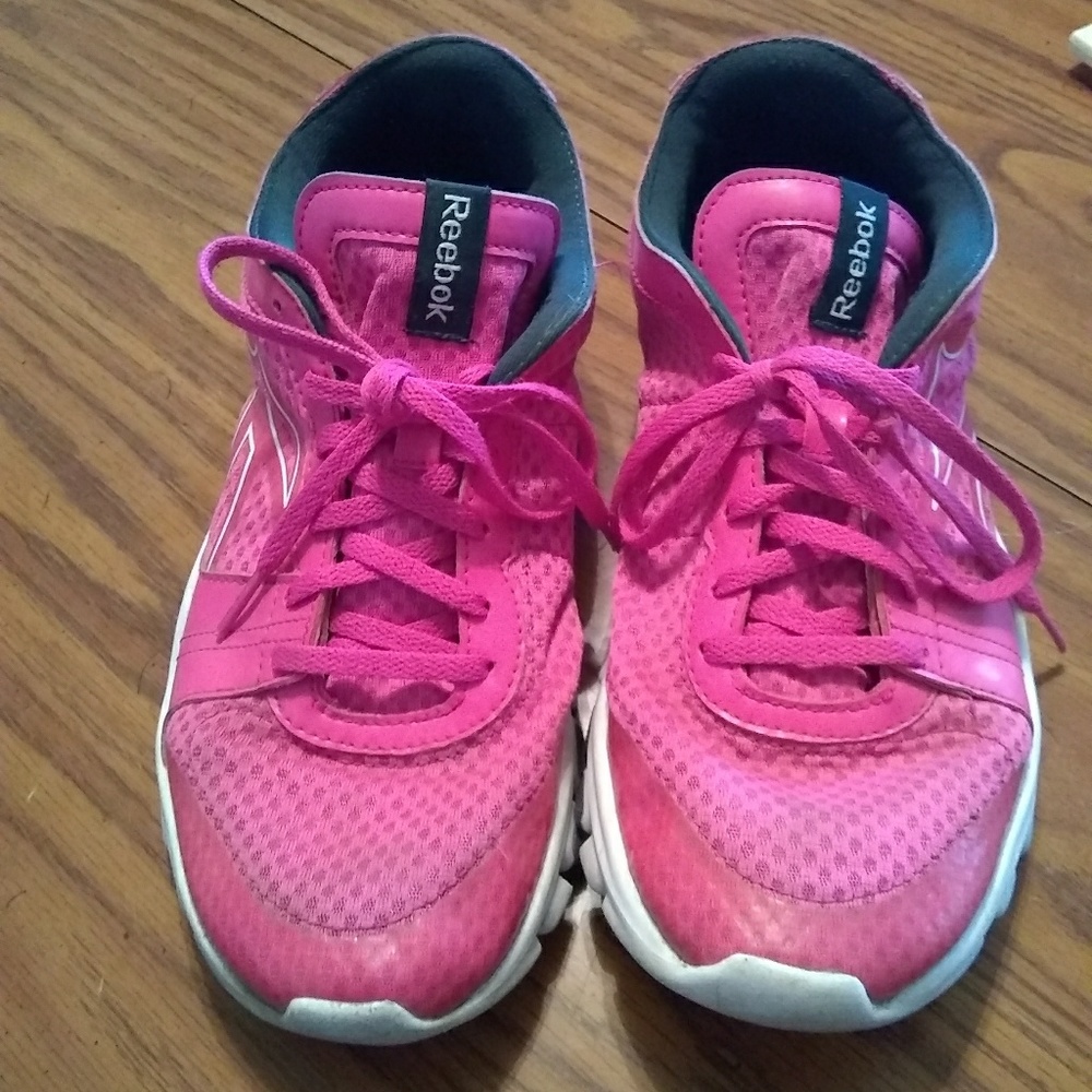 Reebok tennis shoes